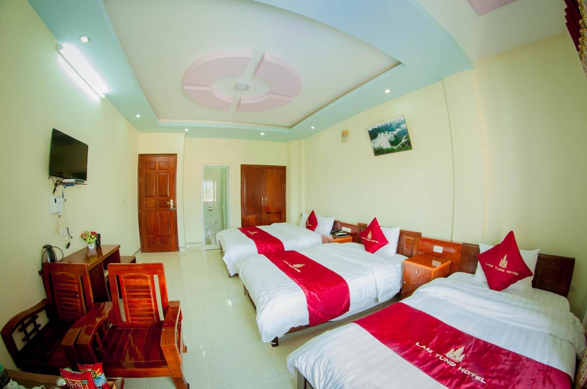 Lam Tung Hotel Dong Van - By Bay Luxury Εξωτερικό φωτογραφία